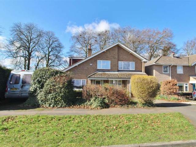 4 Bedroom Detached House