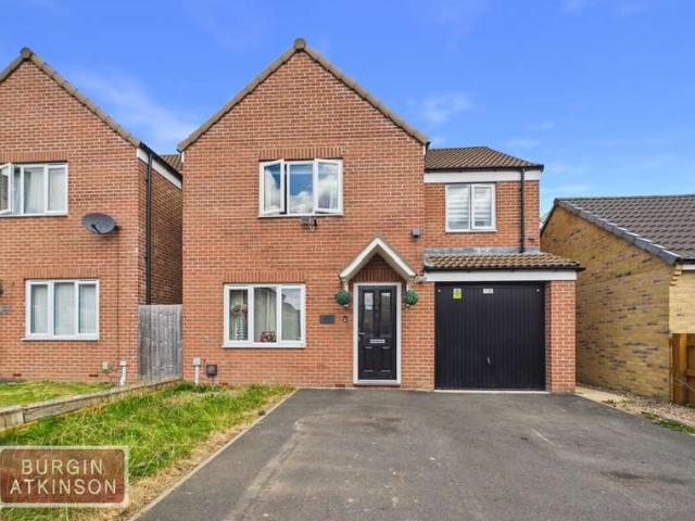 4 Bedroom Detached House