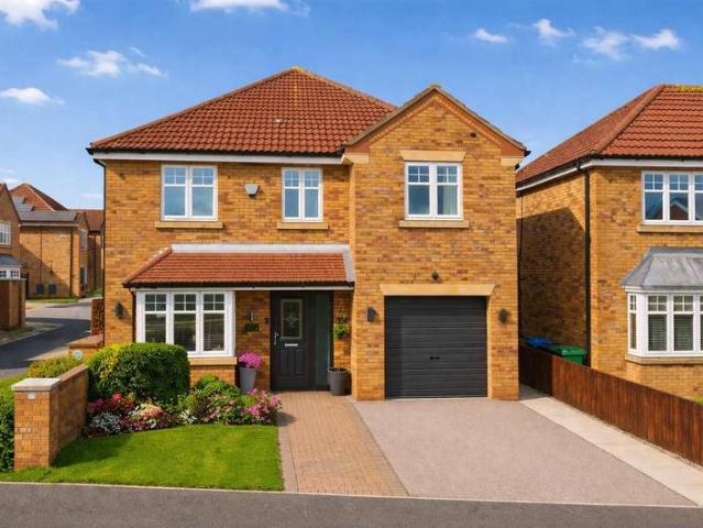 4 Bedroom Detached House