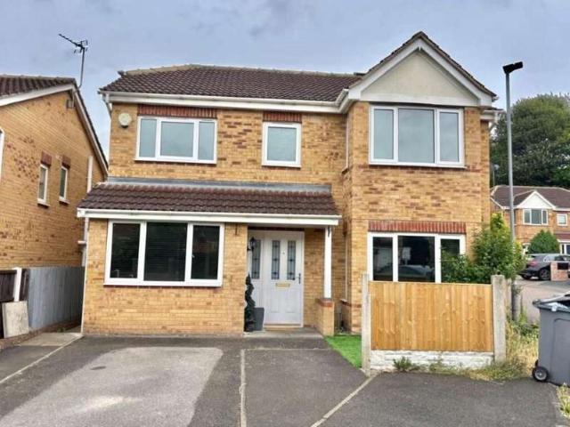4 Bedroom Detached House