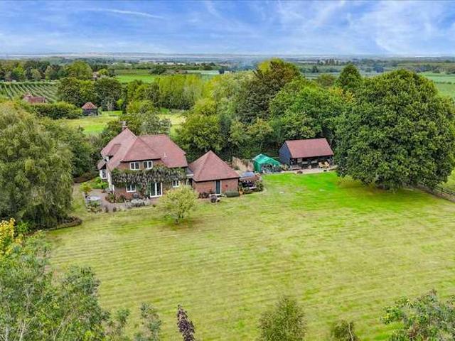 4 Bedroom Detached House