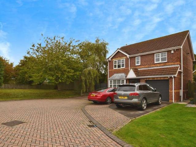 4 Bedroom Detached House