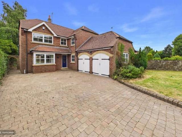 4 Bedroom Detached House