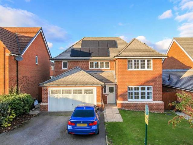 4 Bedroom Detached House