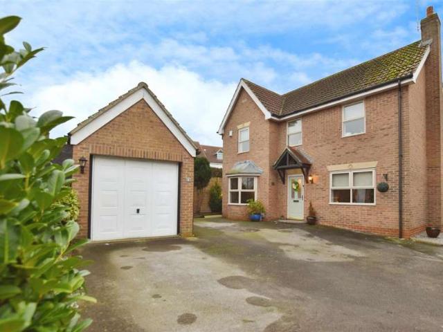 4 Bedroom Detached House