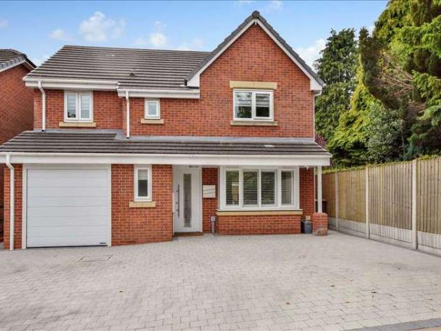 4 Bedroom Detached House