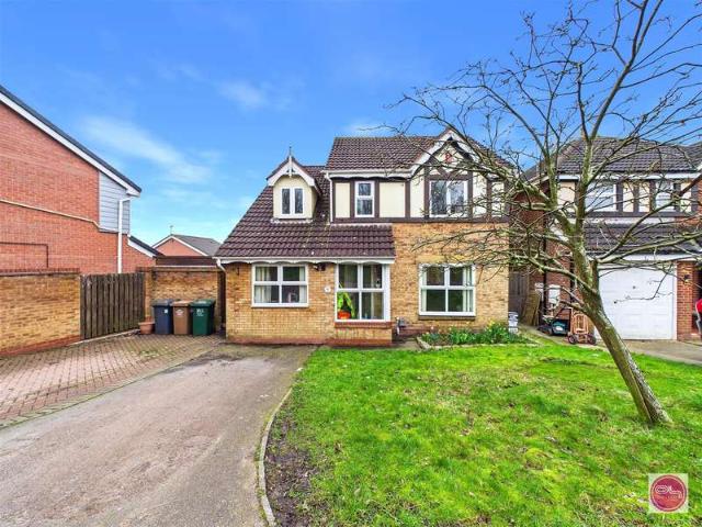4 Bedroom Detached House