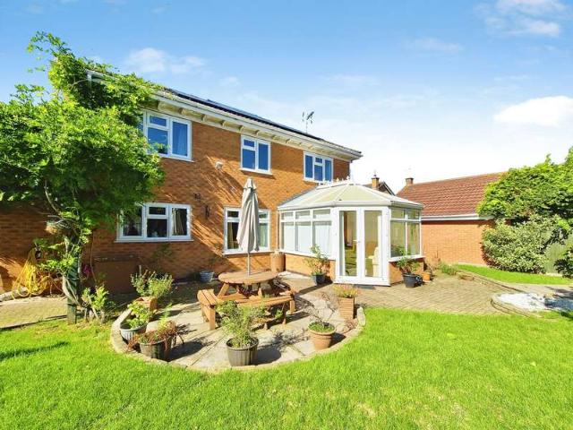 2 Bedroom Terraced House