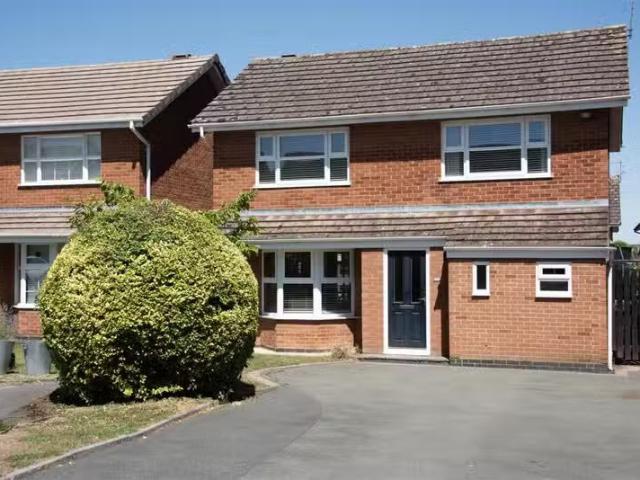 4 bedroom detached house for rent in Costard Avenue, Shipston.