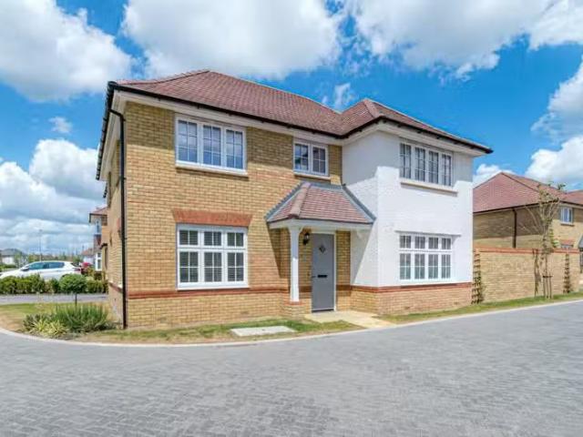 4 bedroom detached house for rent in Cage Gardens, Hersden, Ca.