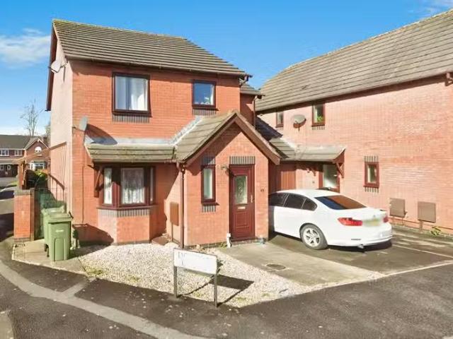4 bedroom detached house for rent in Dotton Close, Exeter, EX1