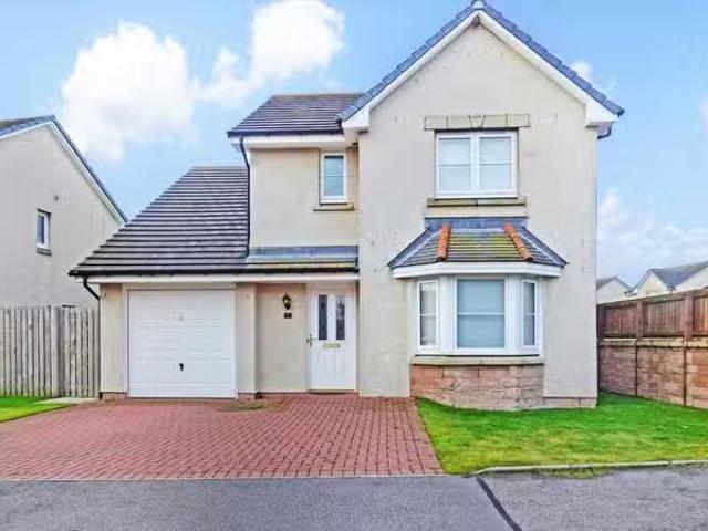 4 bedroom detached house for rent in Eskywell Place, Portlethe.