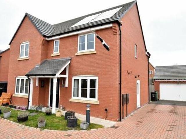 4 Bedroom Detached House For Rent In Evesham, Worcestershire
