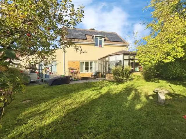 4 bedroom detached house for rent in Newtown, Heytesbury, BA12