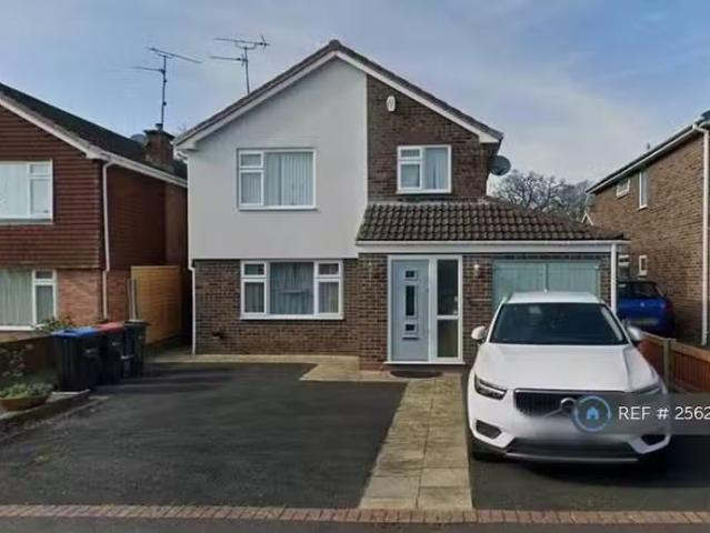 4 bedroom detached house for rent in Starbeck Drive, Ellesmere.