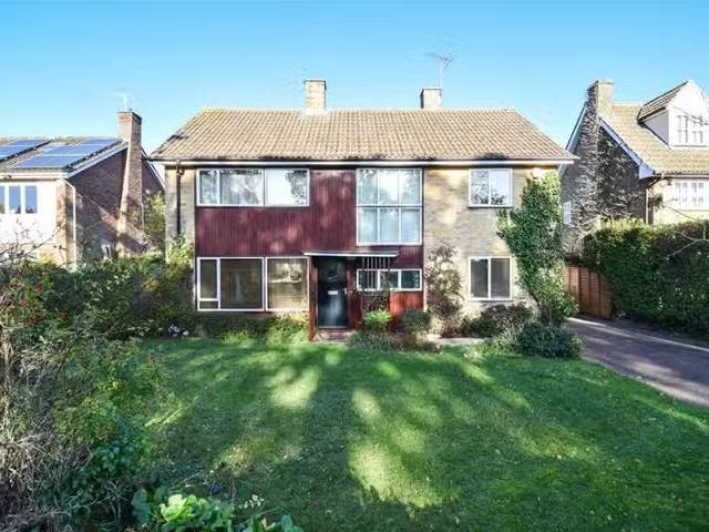4 bedroom detached house for rent in Porson Road, Cambridge, CB2
