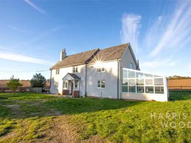 4 bedroom detached house for rent in Ray Lane, Ramsey, Harwich.