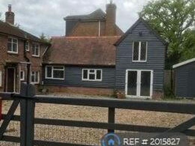 4 Bedroom Detached House For Rent In Tadley