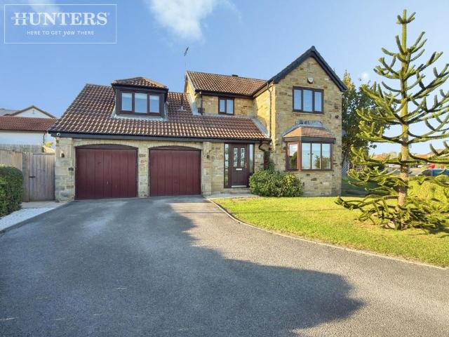 4 bedroom detached house for sale