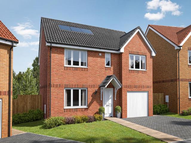4 bedroom detached house for sale