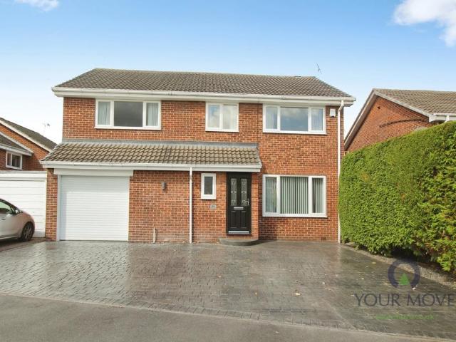 4 bedroom detached house for sale