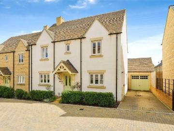 Burford, Oxfordshire county, South East England