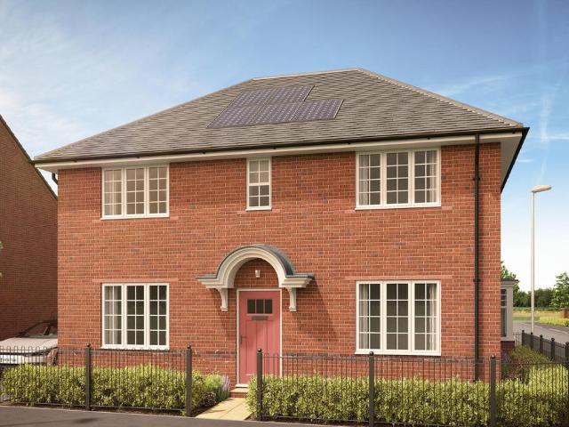 4 bedroom detached house for sale