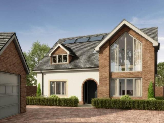 4 bedroom detached house for sale