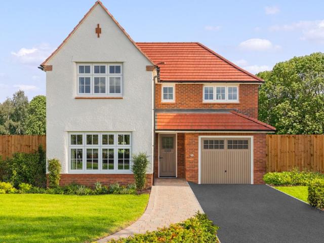 4 bedroom detached house for sale