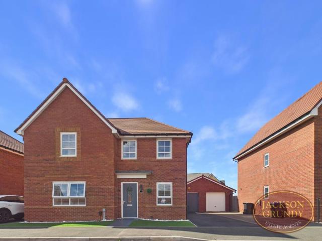 4 bedroom detached house for sale