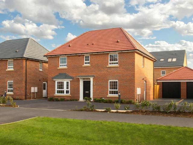 4 bedroom detached house for sale