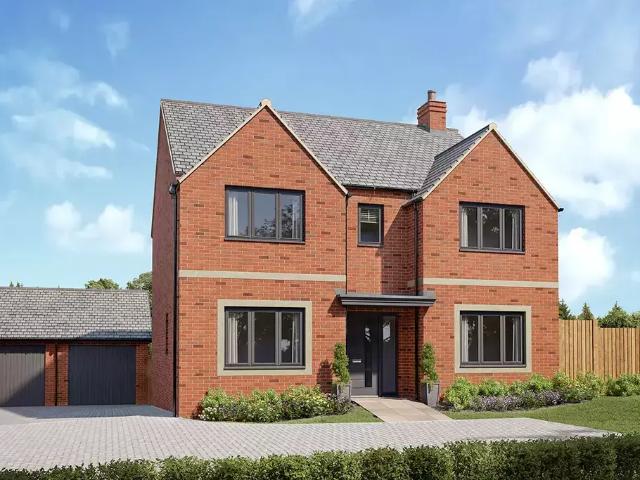 4 bedroom detached house for sale