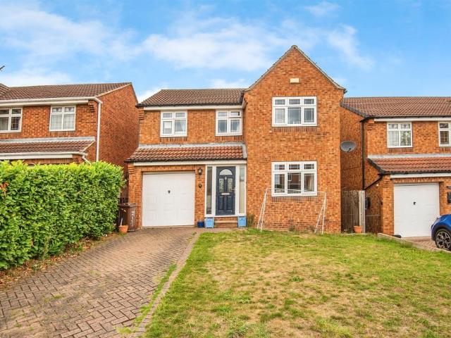 4 bedroom detached house for sale