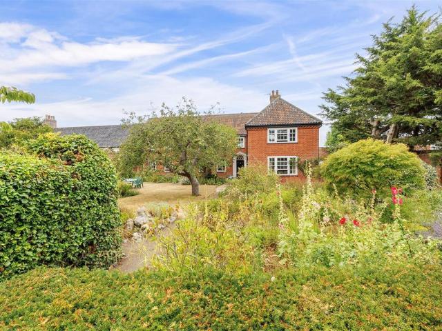 4 bedroom house for sale