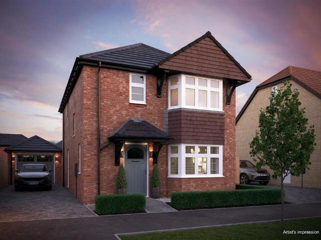 4 bedroom detached house for sale