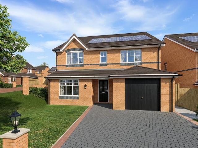 4 bedroom detached house for sale