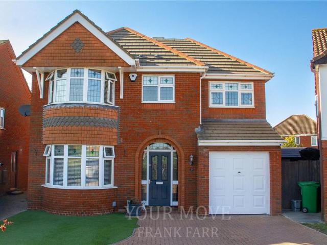 4 bedroom detached house for sale