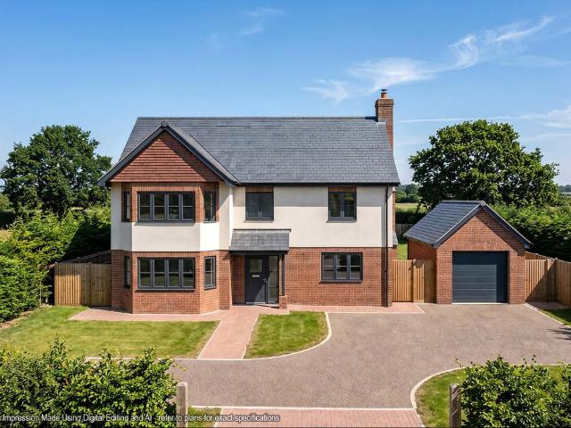 4 bedroom detached house for sale