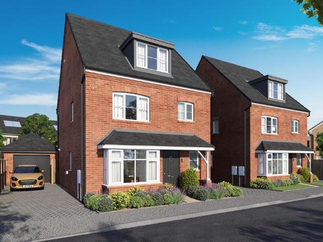 4 bedroom detached house for sale