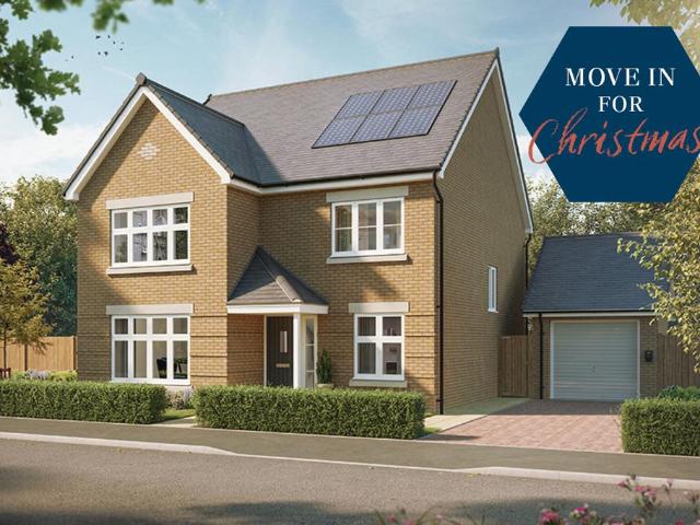4 bedroom detached house for sale