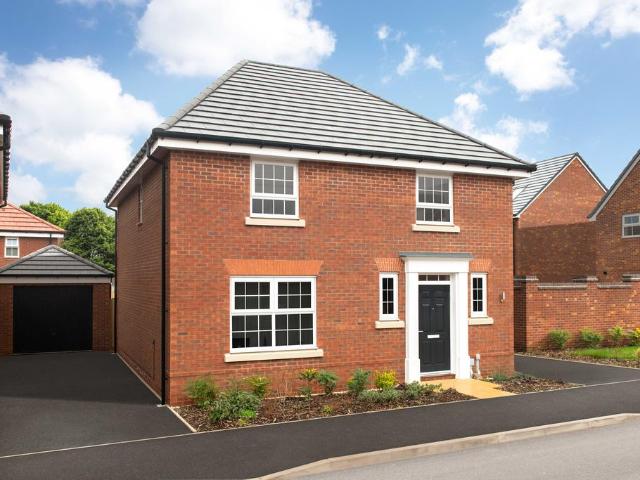 4 bedroom detached house for sale