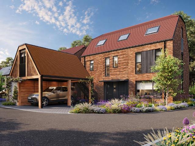 4 bedroom detached house for sale