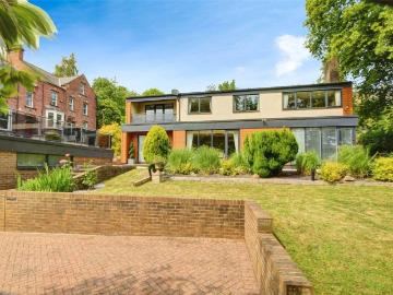 Durham County Area - Garden, Equipped kitchen