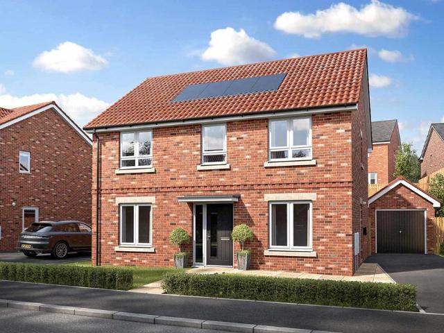 4 bedroom detached house for sale