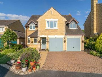 House for sale in Burhill - Garden, Parking