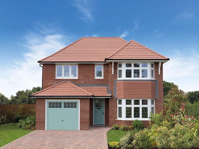 4 bedroom detached house for sale