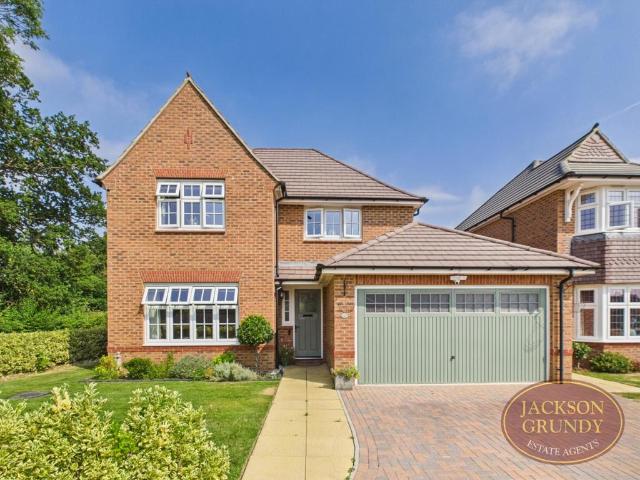 4 bedroom detached house for sale