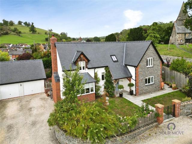 4 bedroom detached house for sale
