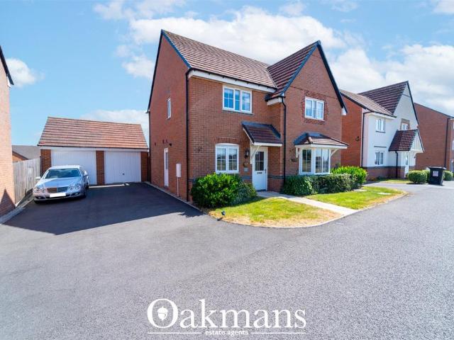 4 bedroom detached house for sale