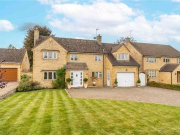 House for sale in Burhill - Garden, Equipped kitchen